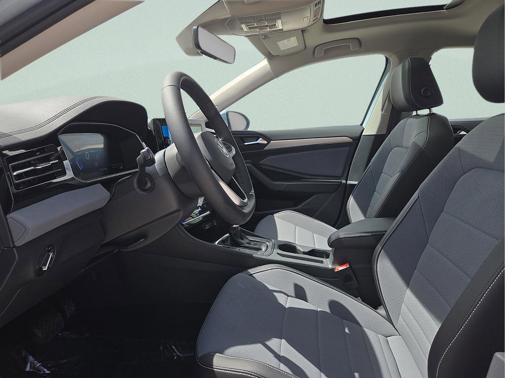 New 2026 Volkswagen Jetta SE FWD image 14