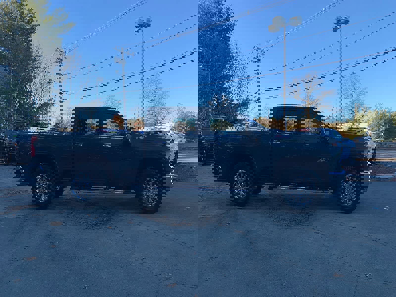 Certified 2025 Chevrolet Silverado 2500 LTZ w/ LTZ Convenience Package image 7