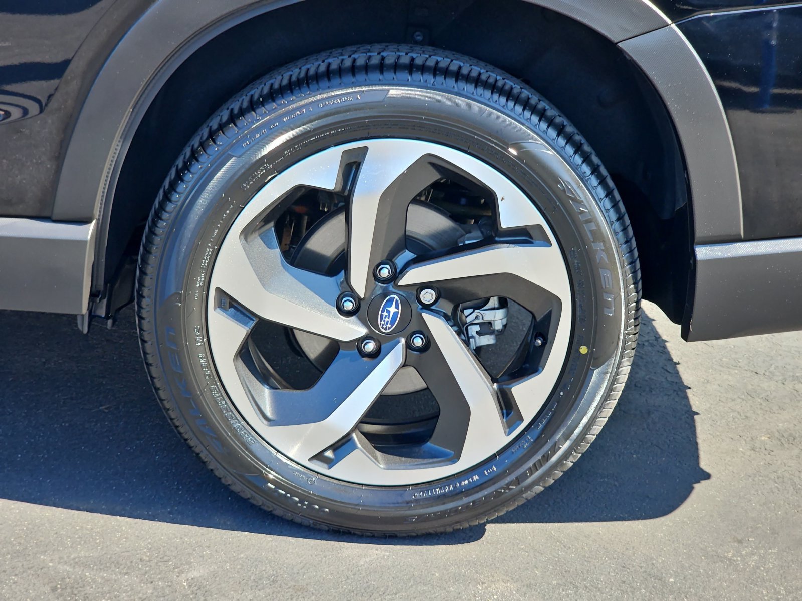 Certified 2023 Subaru Forester Touring AWD/4WD image 35