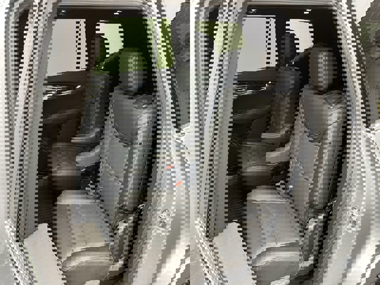 Certified 2024 Cadillac XT6 Premium Luxury w/ LPO, Floor Liner Package image 13