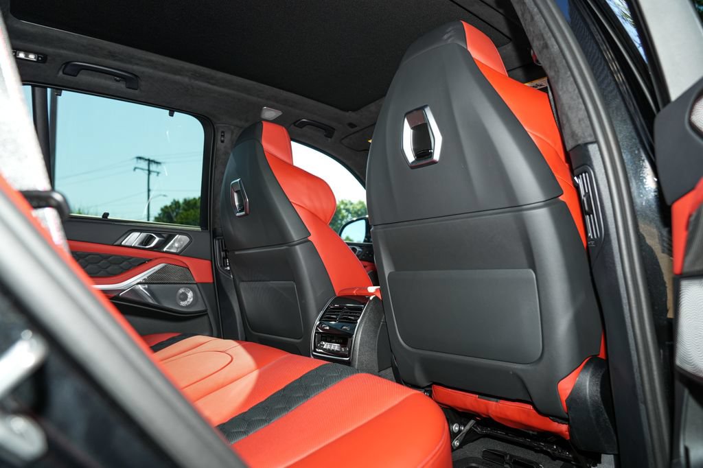 Used 2026 BMW X5 M Competition w/ Executive Package AWD/4WD image 30
