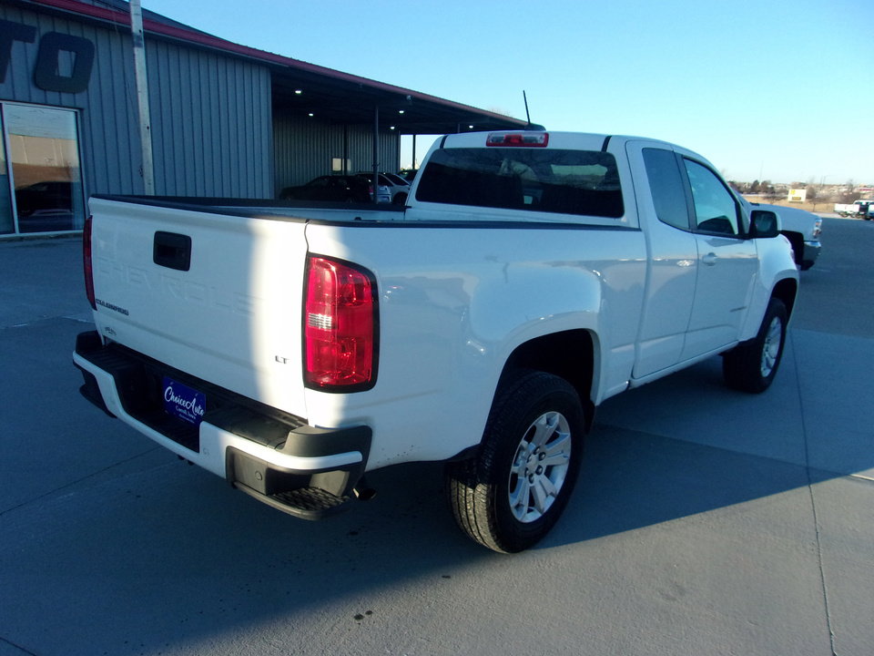 Used 2022 Chevrolet Colorado LT w/ Safety Package image 3
