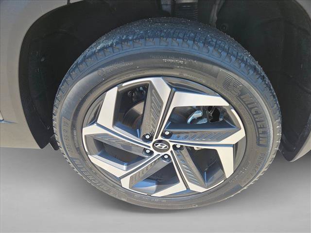 Used 2023 Hyundai Tucson Limited AWD/4WD image 8