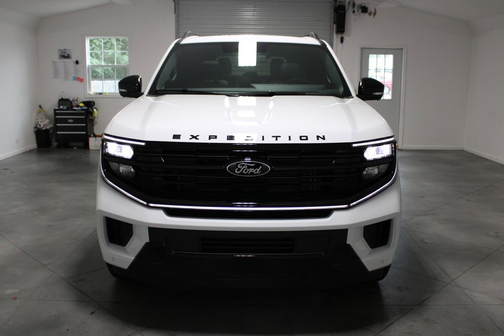New 2025 Ford Expedition Platinum w/ Stealth Performance Package image 64