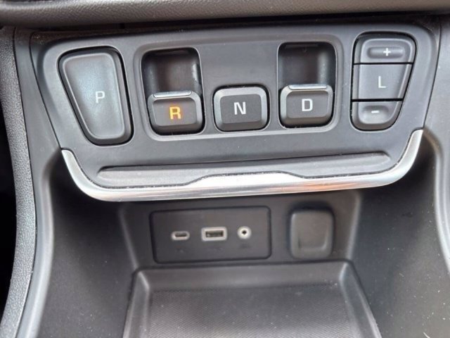 Used 2018 GMC Terrain SLE AWD/4WD image 21
