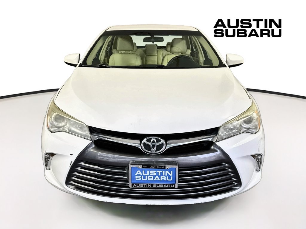 Used 2015 Toyota Camry XLE FWD image 2