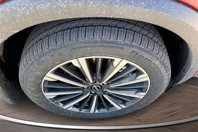 New 2026 Nissan Pathfinder Platinum image 12