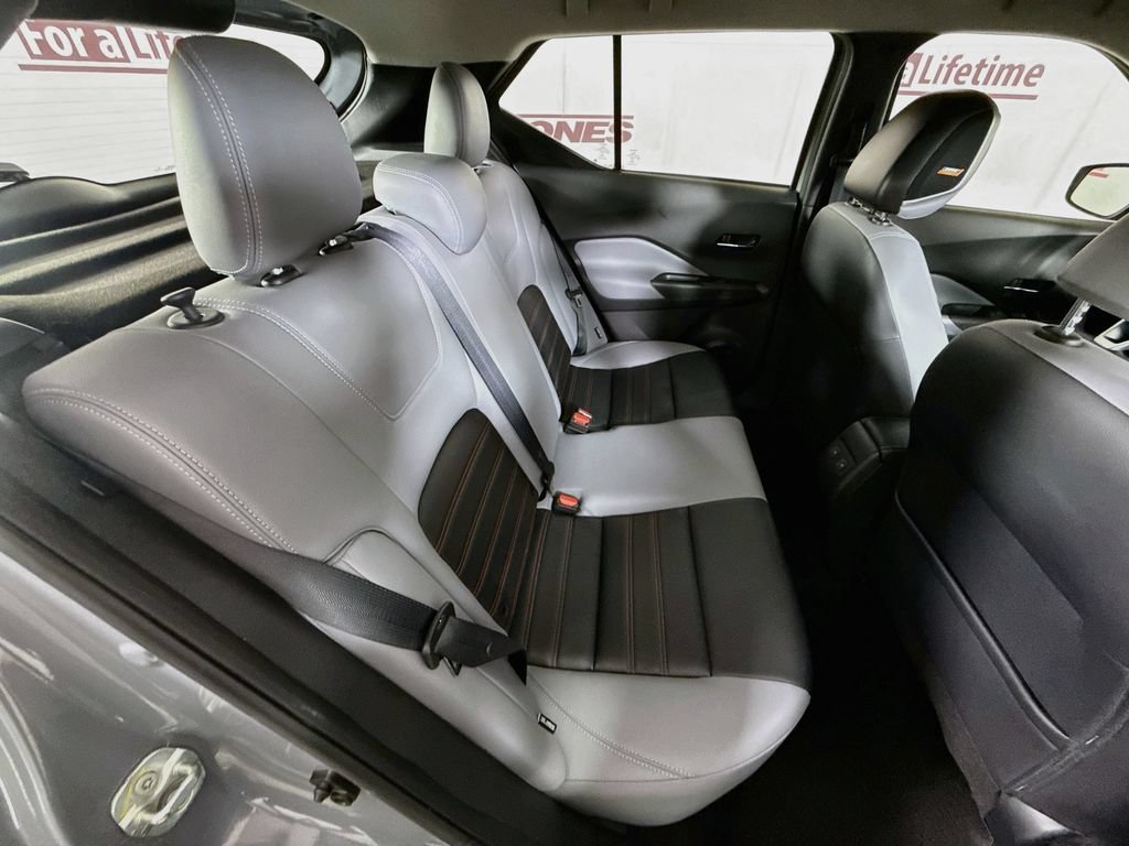 Certified 2023 Nissan Kicks SR w/ SR Premium Package FWD image 28