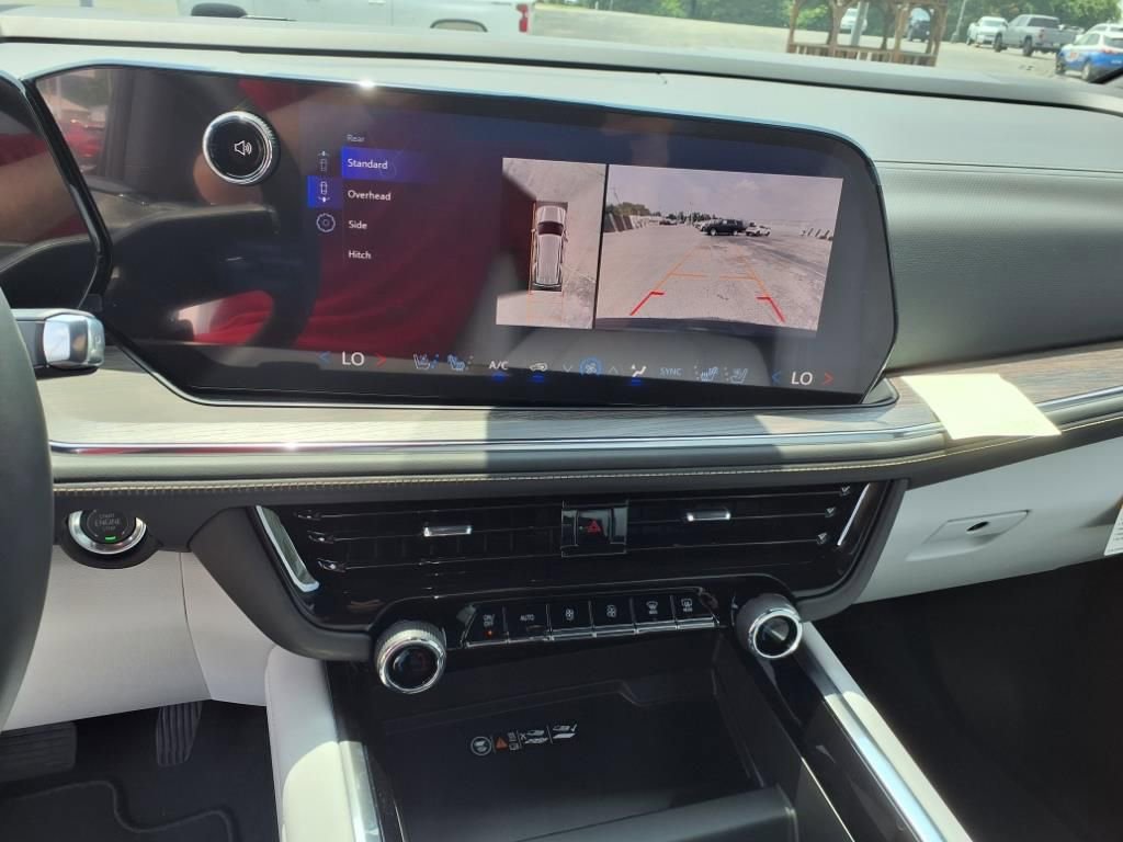 New 2025 Chevrolet Tahoe Premier image 16