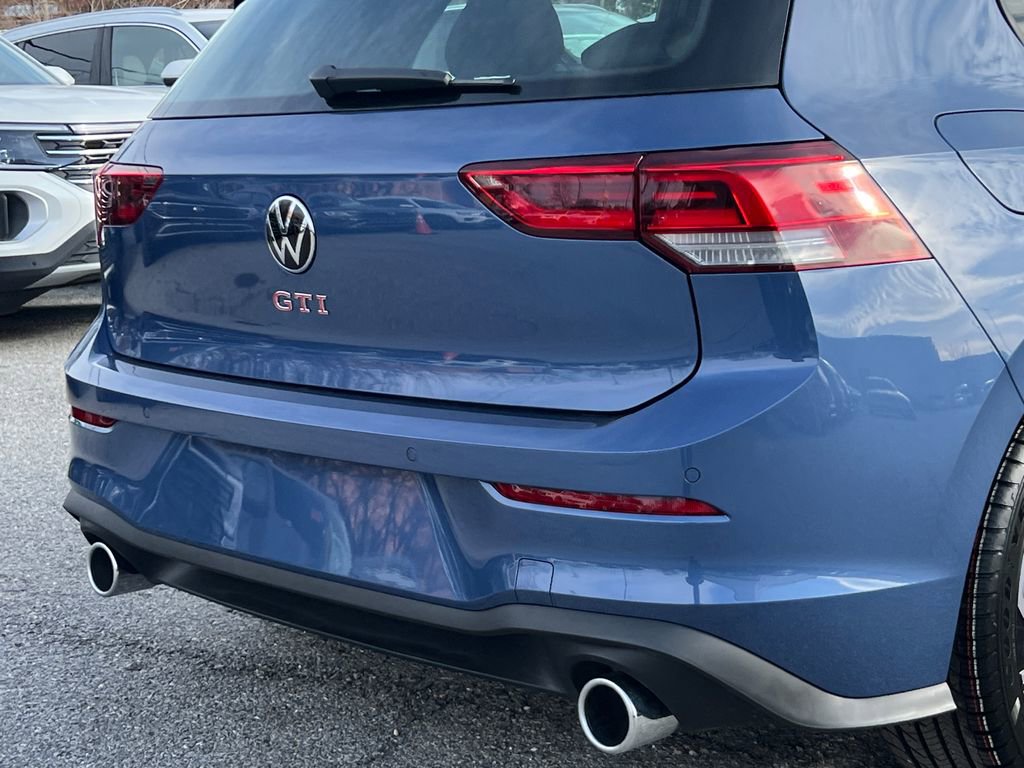 New 2026 Volkswagen GTI SE FWD image 6