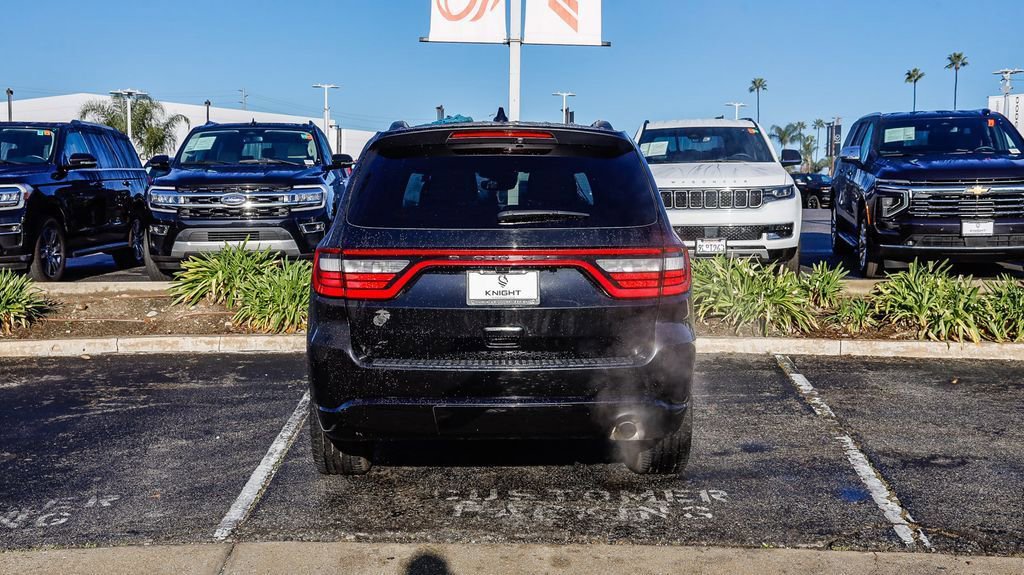 Certified 2024 Dodge Durango SXT w/ SXT Blacktop Group image 8