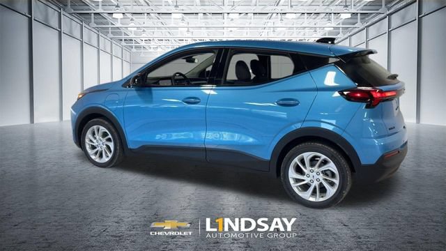 New 2027 Chevrolet Bolt LT FWD image 7