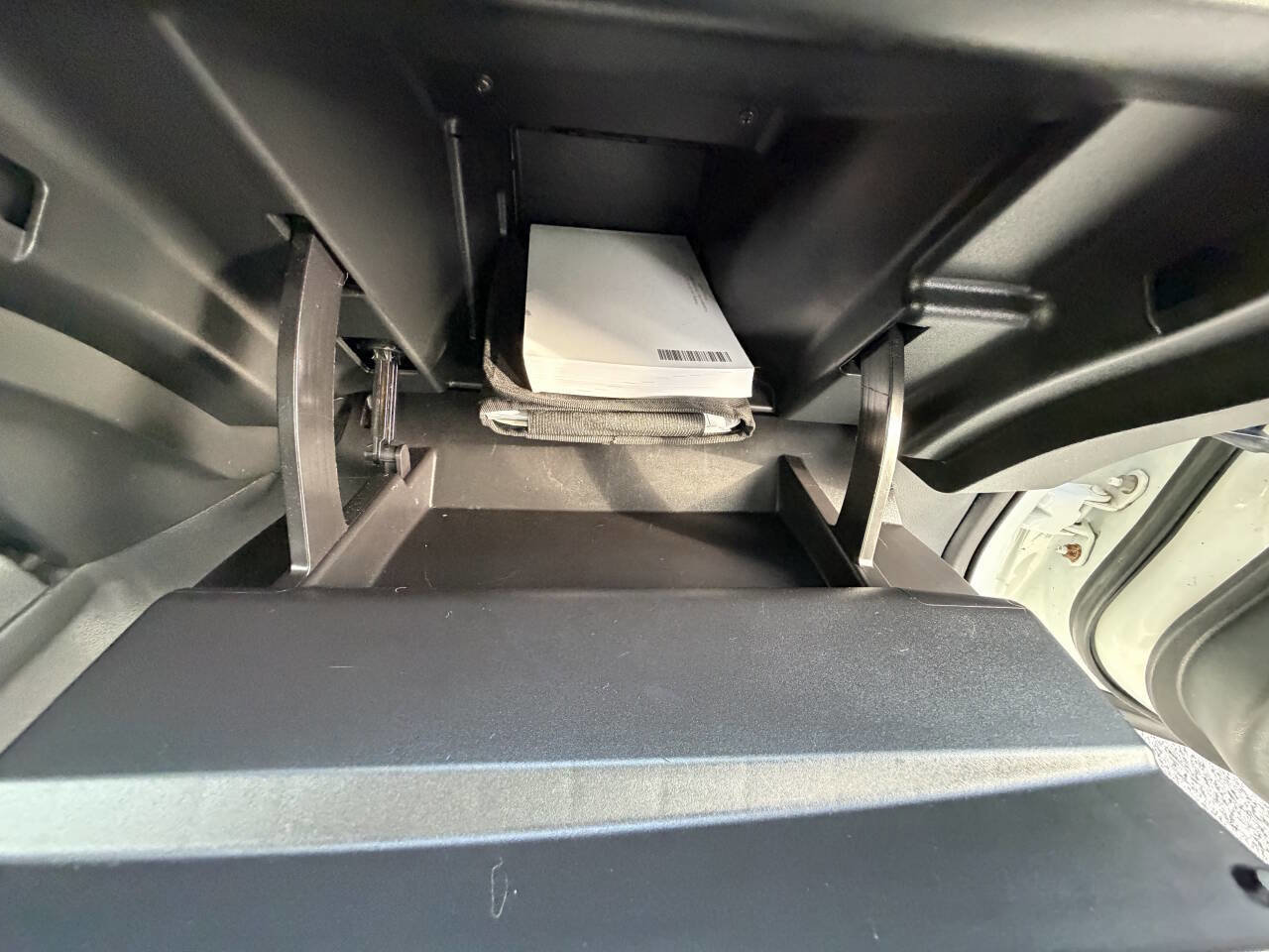 Used 2015 Nissan Leaf S w/ Charge Package image 38