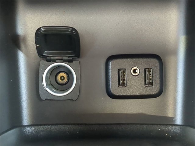 Used 2019 GMC Acadia Denali w/ Technology Package image 29