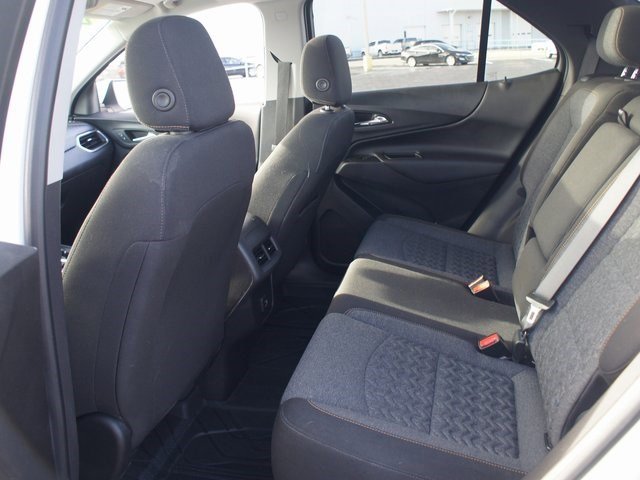 Used 2024 Chevrolet Equinox LT w/ LPO, Floor Liner Package image 15