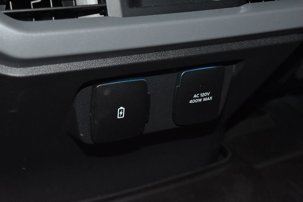 Used 2024 Ford F150 Lariat AWD/4WD image 23