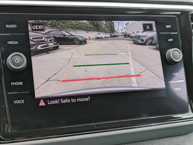 Used 2021 Volkswagen Atlas Cross Sport SEL Premium image 14