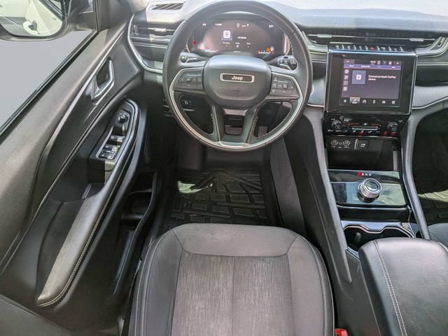 Used 2023 Jeep Grand Cherokee L Laredo AWD/4WD image 18