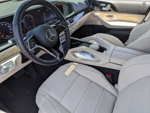 Used 2025 Mercedes-Benz GLE 450e 4MATIC image 17