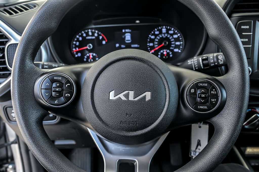 Used 2022 Kia Soul LX w/ Technology Package FWD image 20
