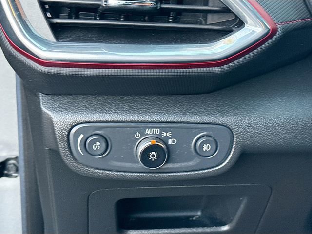 Used 2023 Chevrolet TrailBlazer RS w/ Convenience Package image 10