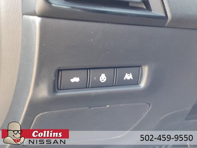 New 2026 Nissan Sentra SR w/ SR Premium Package FWD image 19