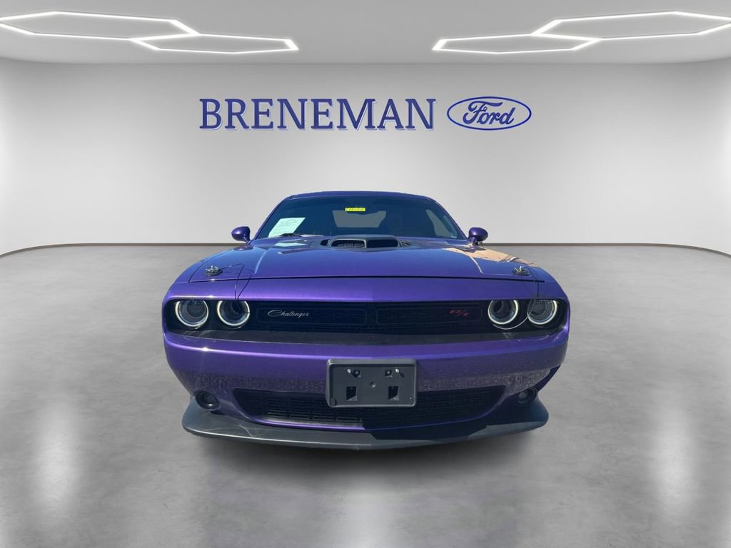 Used 2019 Dodge Challenger R/T Scat Pack w/ Shaker Package image 2