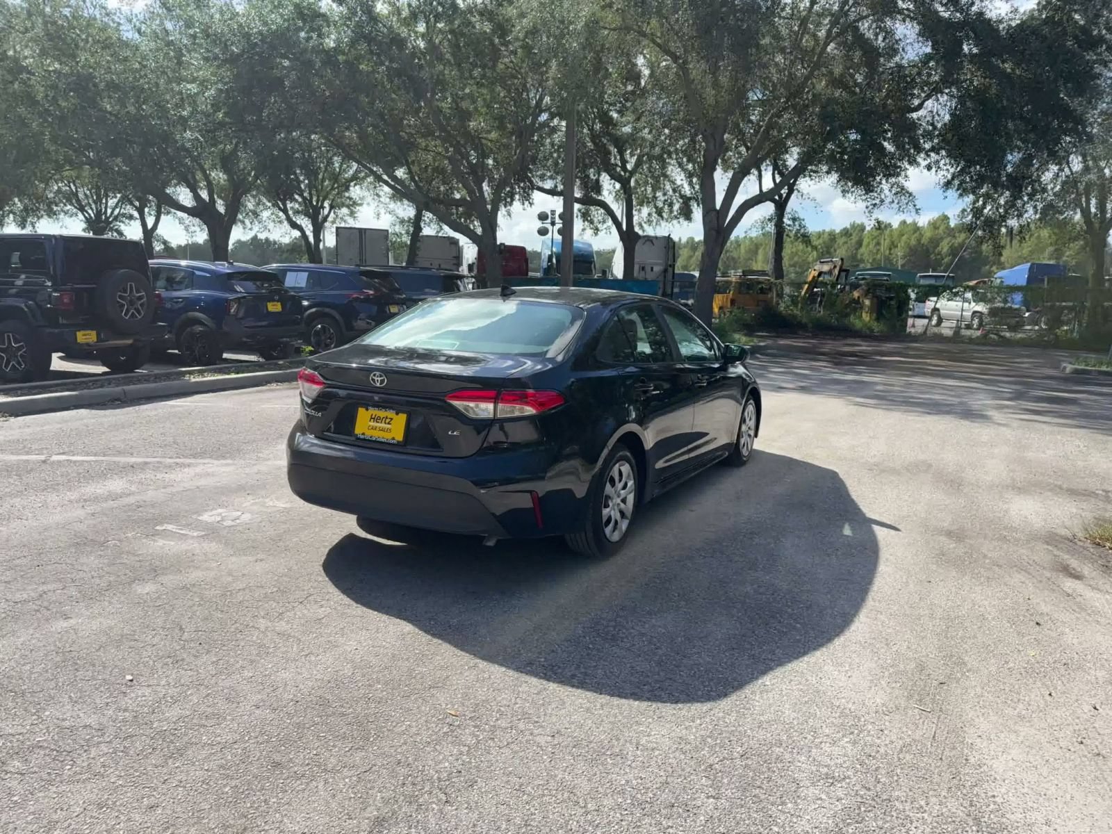 Used 2025 Toyota Corolla LE FWD image 14