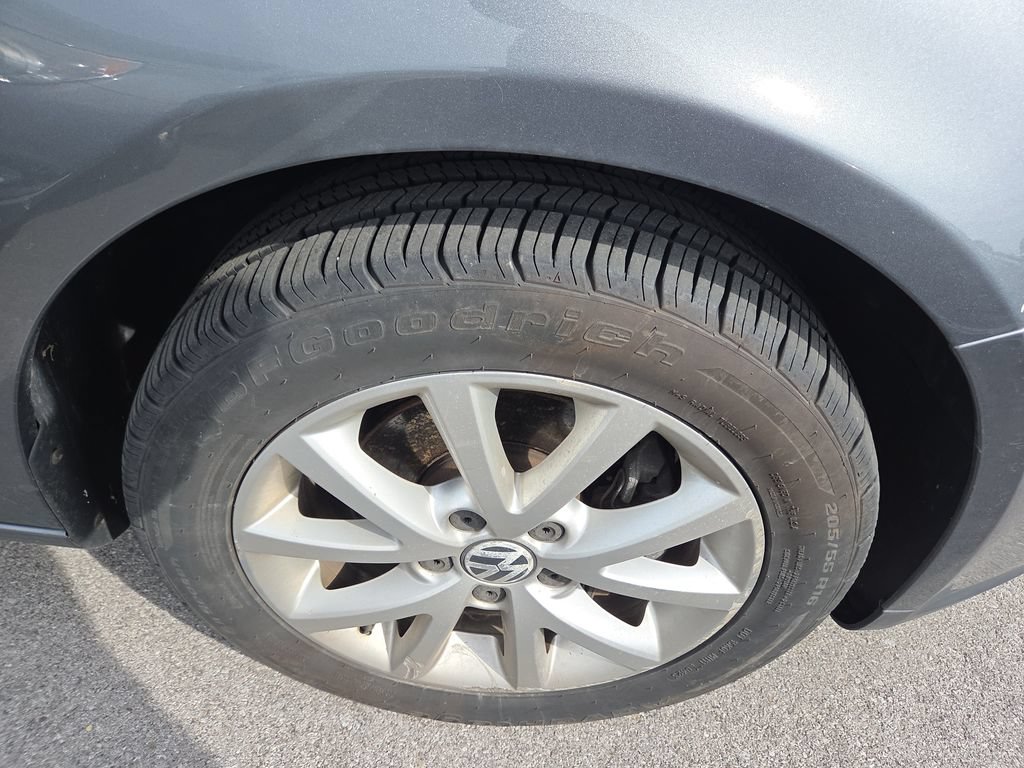 Used 2010 Volkswagen Jetta Limited Edition FWD video 2