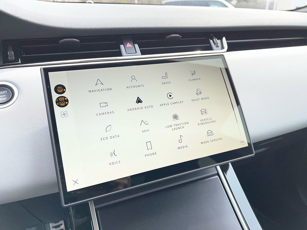 New 2026 Land Rover Range Rover Evoque Dynamic SE image 16