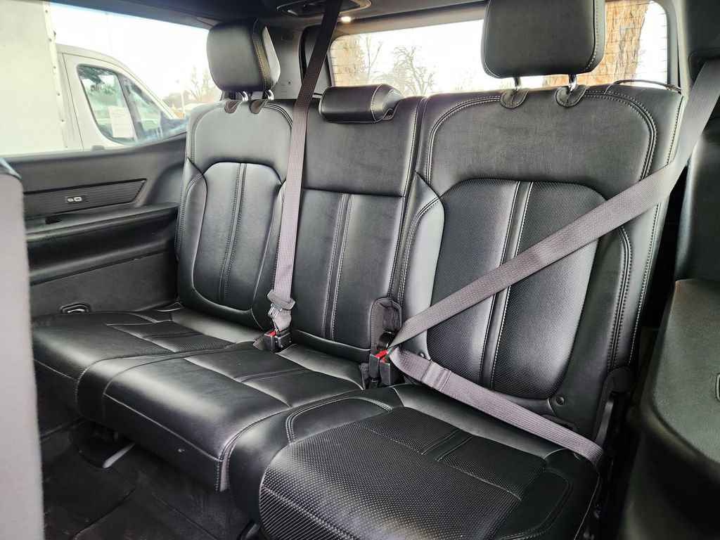 Used 2023 Jeep Wagoneer Series II image 8