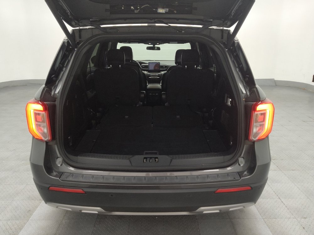 Used 2020 Ford Explorer XLT w/ Equipment Group 202A image 29