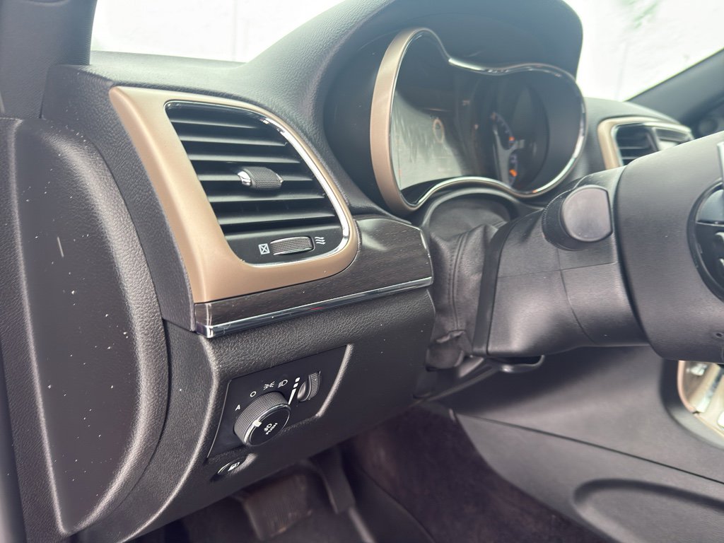 Used 2017 Jeep Grand Cherokee Limited w/ Trailer Tow Group IV image 14