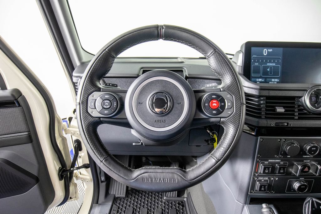 Used 2024 INEOS Grenadier Fieldmaster Edition image 19