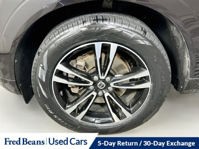 Used 2020 Volvo XC60 T5 Momentum w/ Protection Package Premier AWD/4WD image 35
