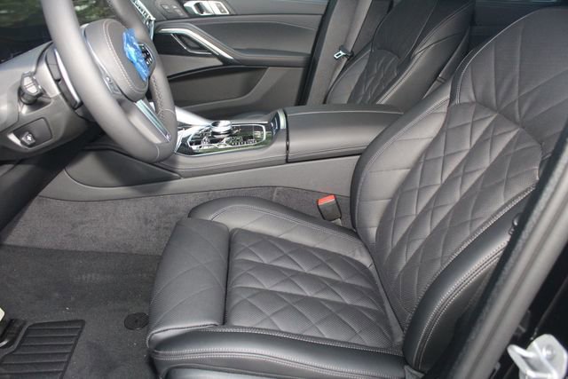 New 2026 BMW X6 xDrive40i w/ Executive Package image 19