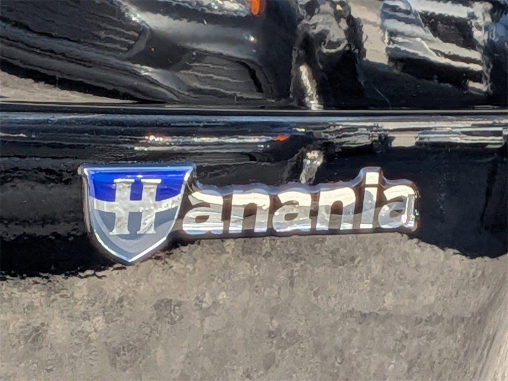 Used 2024 Chevrolet Tahoe LT image 9