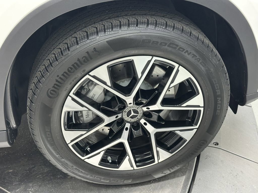 Certified 2025 Mercedes-Benz GLC 350e 4MATIC image 13