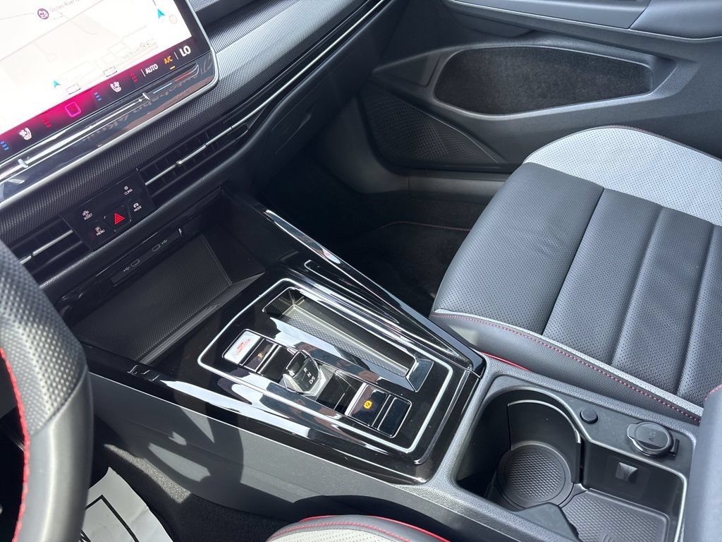 Certified 2025 Volkswagen GTI Autobahn FWD image 19