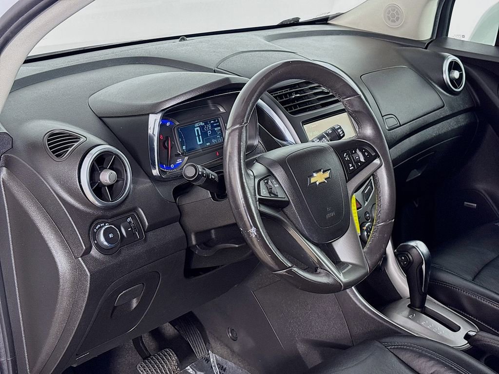 Used 2016 Chevrolet Trax LTZ image 9