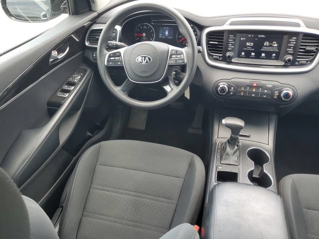 Used 2020 Kia Sorento L FWD image 11