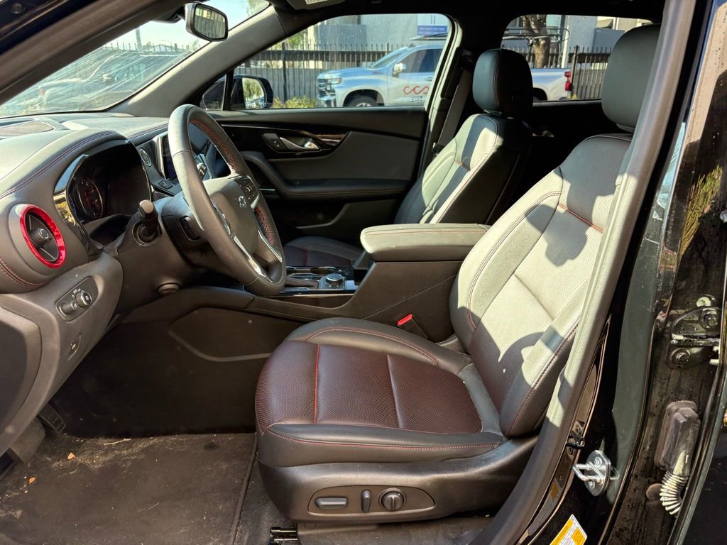 Used 2022 Chevrolet Blazer RS w/ Enhanced Convenience Package image 9