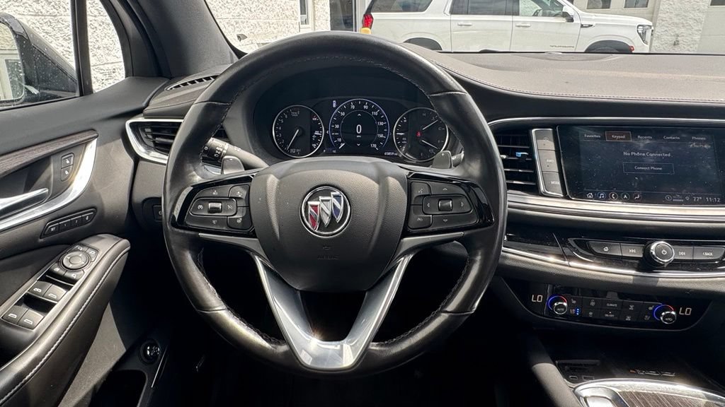 Used 2022 Buick Enclave Avenir w/ Avenir Technology Package AWD/4WD image 19