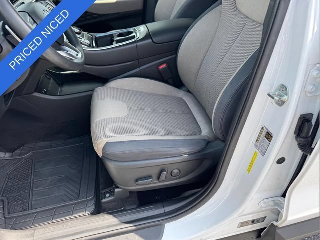 Used 2022 Hyundai Santa Fe SEL AWD/4WD image 6