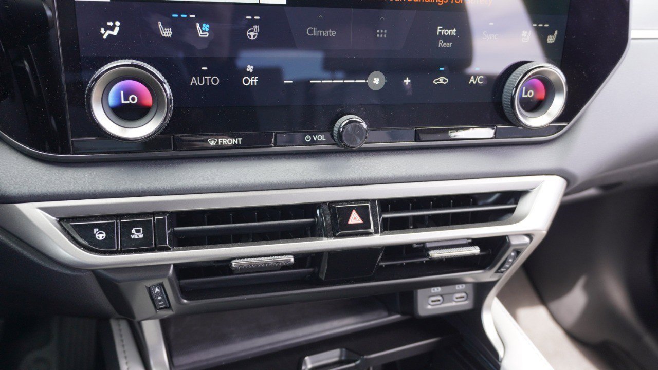 Certified 2025 Lexus RX 350 Premium Plus w/ Convenience Package image 18