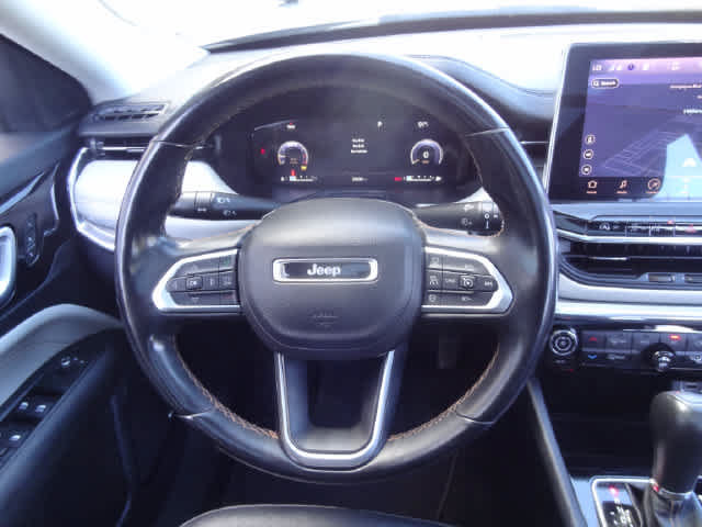 Used 2022 Jeep Compass Limited w/ Elite Group AWD/4WD image 17