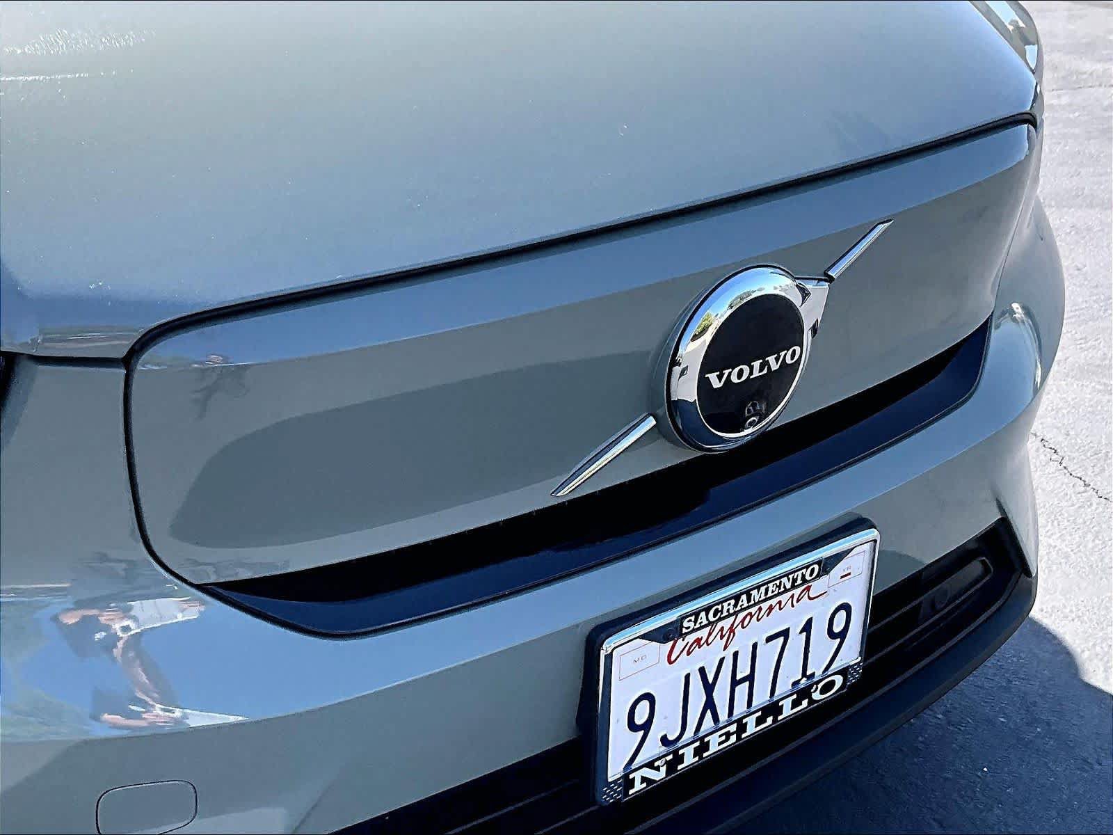 Used 2024 Volvo XC40 Recharge Ultimate w/ Protection Package Premier AWD/4WD image 34