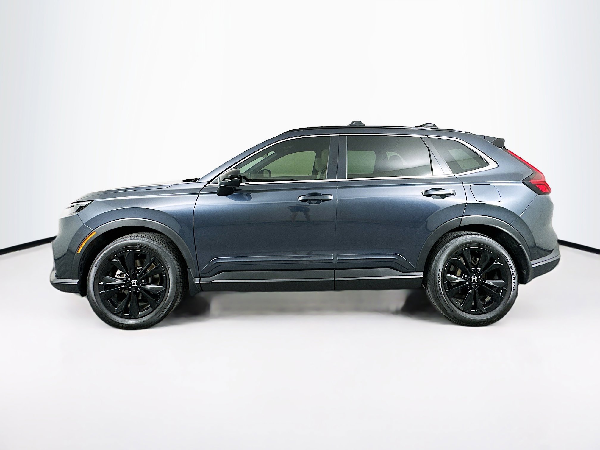 Used 2024 Honda CR-V Sport Touring image 4