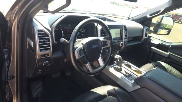 Used 2018 Ford F150 Platinum w/ Equipment Group 701A Luxury image 12