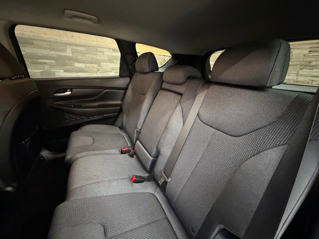Certified 2022 Hyundai Santa Fe SEL image 28
